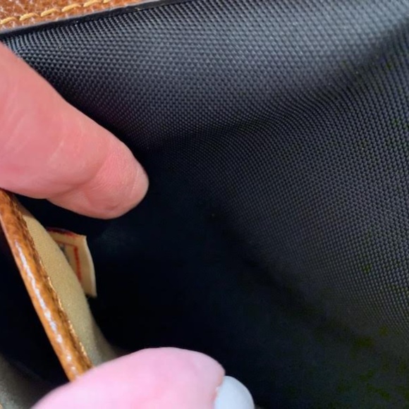 Rare Dooney & Bourke Crossbody Bag, EUC, Black/Tan - Picture 10 of 13